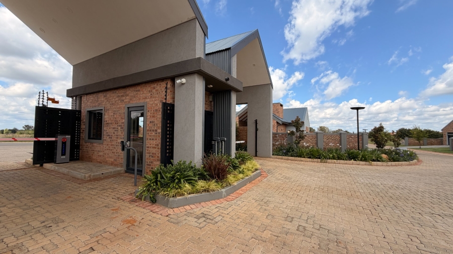 Commercial Property for Sale in Van Der Hoff Park North West